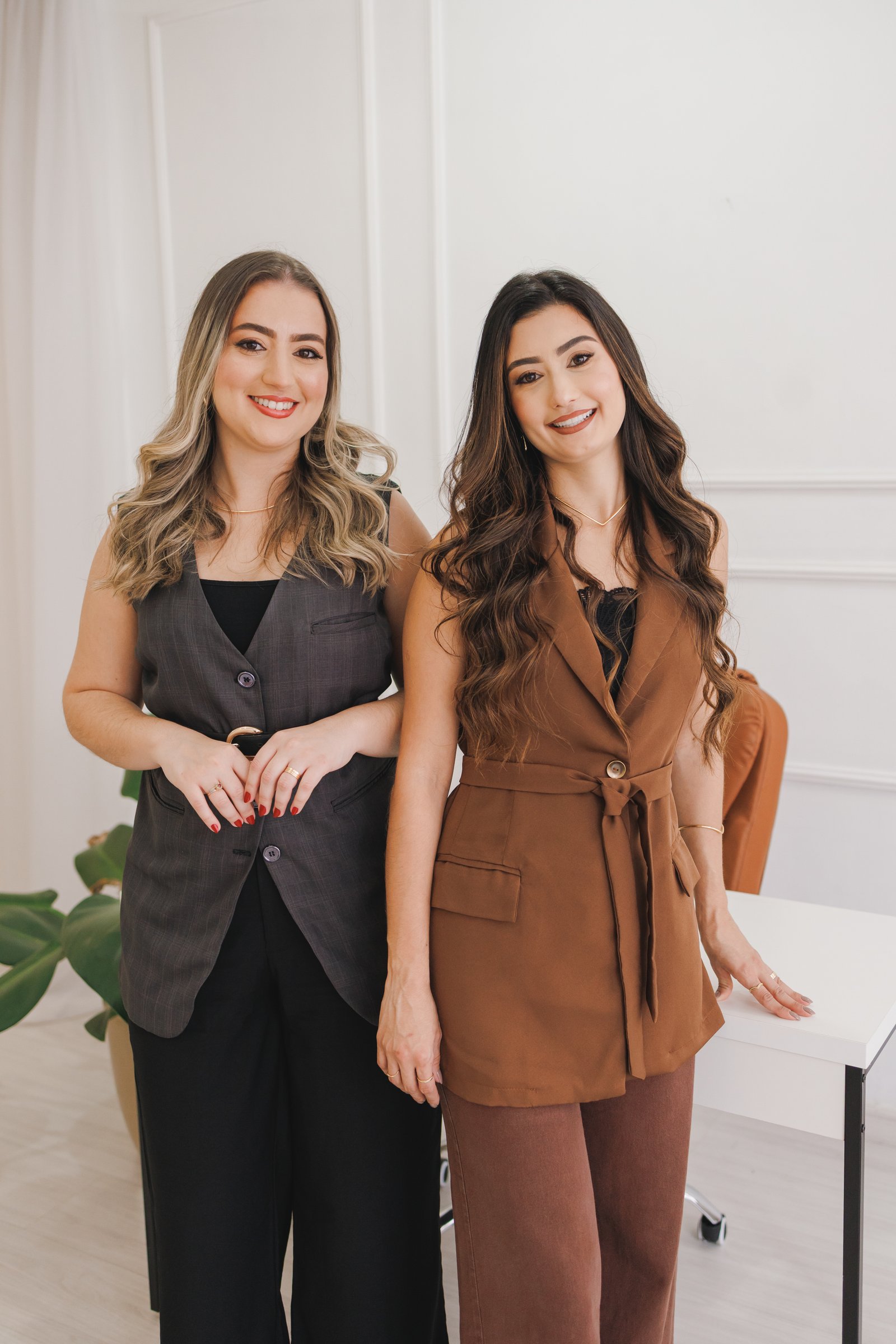 Fernanda e Kívia - Assessoria Contábil